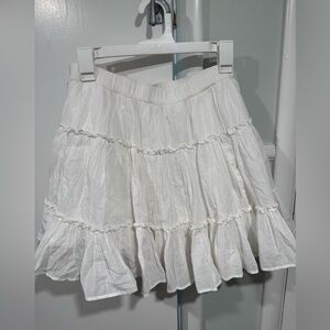 American Eagle Outfitters White A-Line Skirt/Skort
